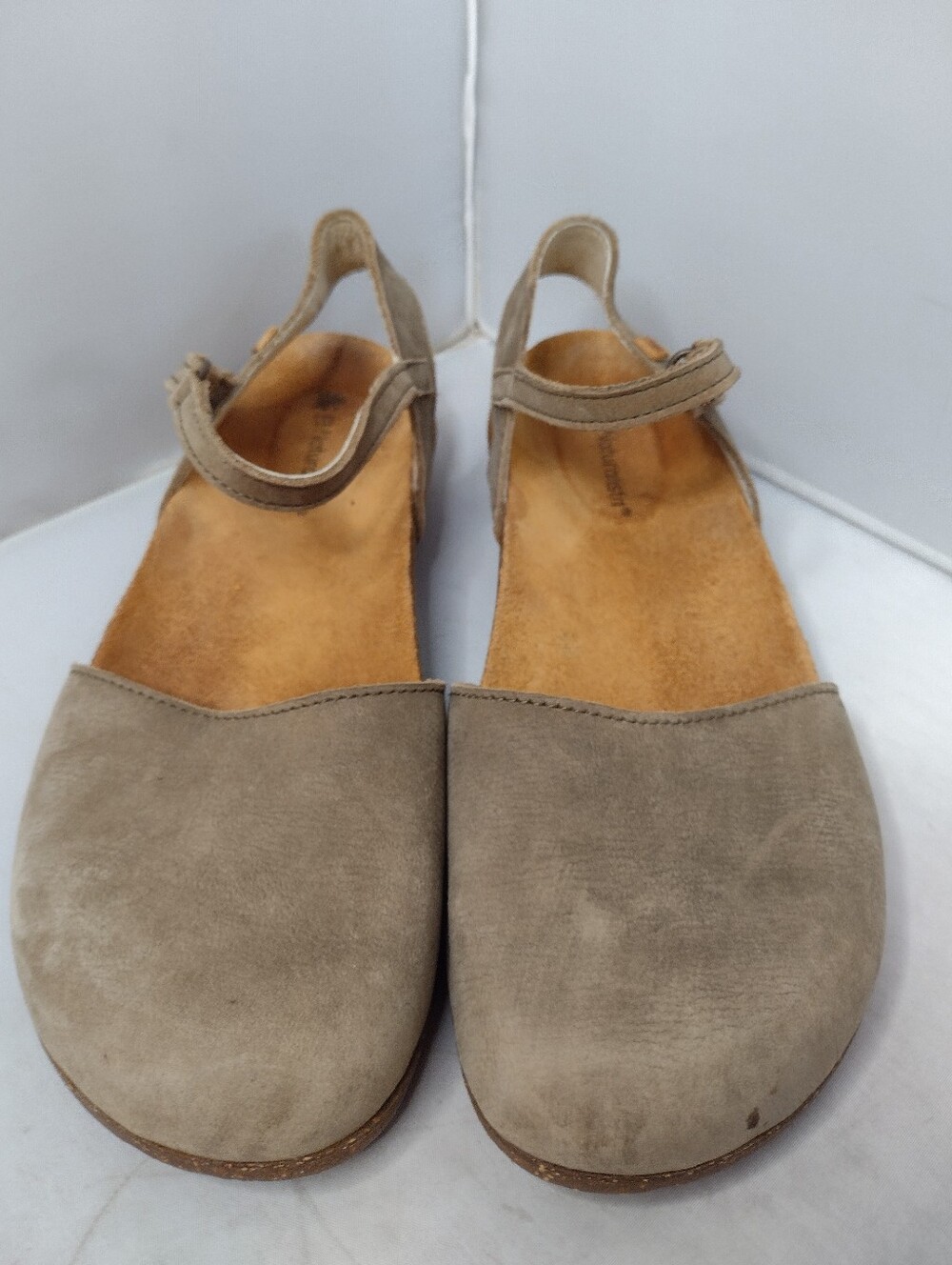 El Naturalista Womens Wakataua Slingback Comfort Shoes 38 Taupe Leather A23